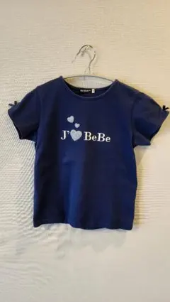 値下げ中　BeBe ネイビー Tシャツ 140のサムネイル