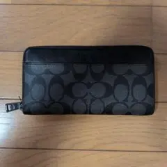 COACH シグネチャー ラウンドファスナー 長財布 ブラック