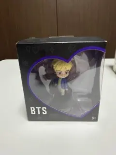 BTS Jin ジン　フィギュア　グッズ　ポップアップ