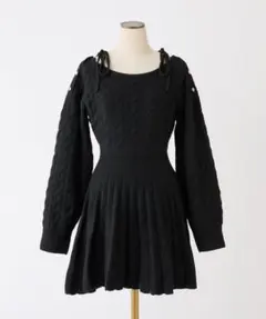 ナイスクラップ ケーブルニットミニワンピ 黒 ワンピース