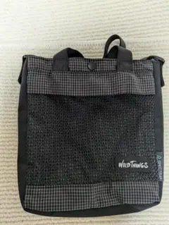 美品WILD THINGS サコッシュ バッグ ブラック未使用に近いレディスにものサムネイル