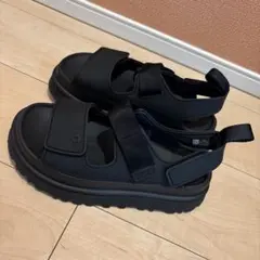 値下げ中！　UGG ブラック サンダル ベルクロストラップ