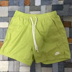 Nike ライムグリーン ショートパンツ L
