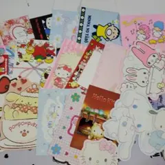ハローキティ　サンリオキャラクター　ポストカード　カード　いちご新聞付録　セット