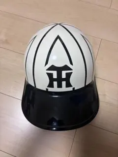 阪神タイガース ヘルメットのサムネイル