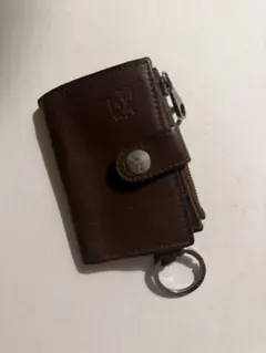 イルビゾンテ　キーケース　ブラウン