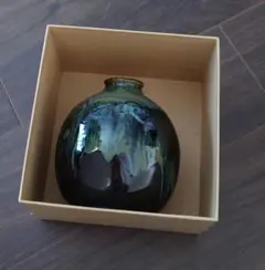 花瓶 グリーン系