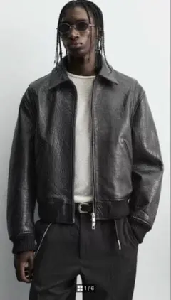 ZARA エンボス加工レザージャケット