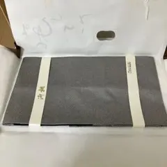 Item thumbnail for item a5fcc3e6-4761-4768-a83a-9e470ffd715b