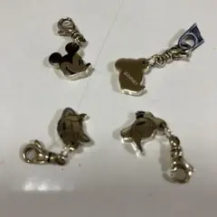 ミッキーマウス ストラップ用チャーム 4個セット