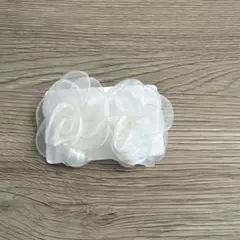 ホワイトフラワー　ピアス　ブライダル