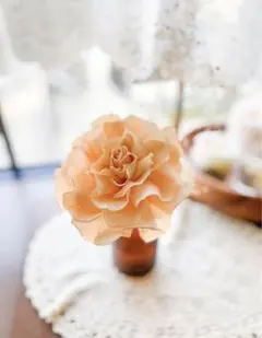 プリザーブドフラワー　一輪挿し　花瓶付き