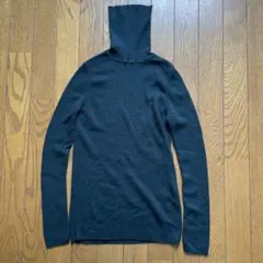 UNIQLO ダークグリーン100%ウール タートルネックセーター