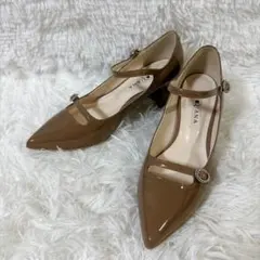 最終価格❗️❗️DIANA パンプス エナメル ストラップ 23.5 ビジュー