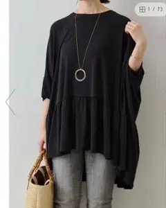 美品★ビアズリー　トップスのサムネイル