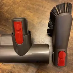 ダイソン純正ヘッド 4点セット 新品未使用】ダイソン 純正ツール 4点セット（ミニモーターヘッド含む