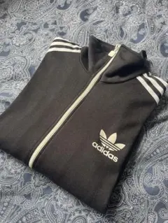 adidas originals ヨーロッパ　tt トラックジャケット　黒　XL