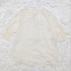 【美品】シップス 日本製 フリルスリーブ五分袖 ブラウス Sサイズ オフホワイト