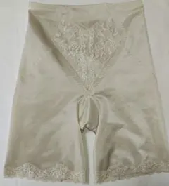 補正ガードル　ハードタイプ　ベージュ　70