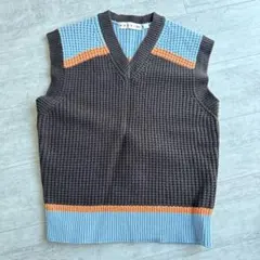 Item thumbnail for item 4d4668d8-f9ef-4d12-8bb6-43fa1d8f3678