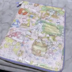 サンリオ　包装紙柄　マルチケース