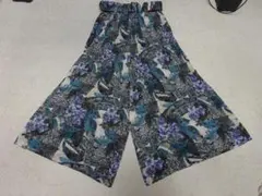 キュロットスカート　ブルー系　花柄　ベルト付き