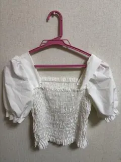 ホワイト パフスリーブ オフショルダーシャツ