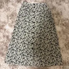 le.coeur blanc花柄スカート