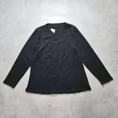 k1315H 新品タグ付き　ベルーナ Vネック　ニットトップス 黒 L シンプル