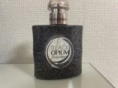 ブラックオピウム　30ml 香水　ysl イヴ・サンローラン