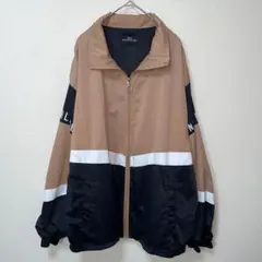 Spinns スピンズ　カジュアル　ジャンパー　ベージュ・ブラック　刺繍