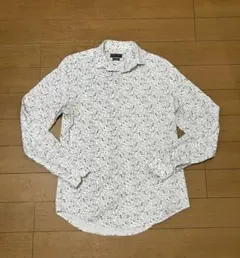 【美品】ZARA 総柄長袖シャツ 花柄 ホワイト スリムフィット Mのサムネイル