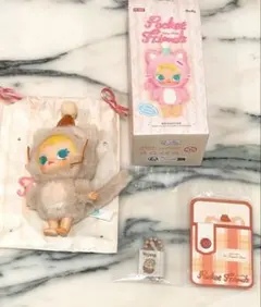新品　未使用　pop mart molly Pocket frieneds