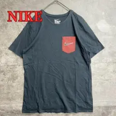 ナイキ 黒 Ｔシャツ 半袖 ポケット スウッシュ ロゴ プリント XL【い176