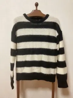 【ジョンブル】黒白ストライプニットセーター