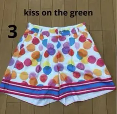 キスオンザグリーン　ショートパンツ サイズ3 カラフルドットのサムネイル