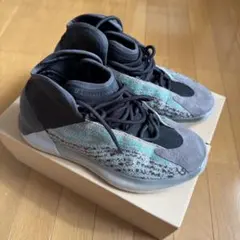 未使用adidas yzy QNTM アディダスイージーカニエ28.5 - メルカリ