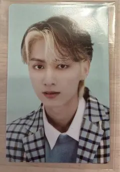 SEVENTEEN FOLLOW トレカ　ジュン19