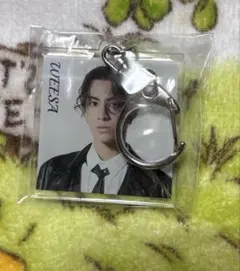 WEESA アクリルキーホルダー