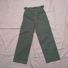 オリーブグリーン チノパン ストレートフィット（ｋ）即決優先！