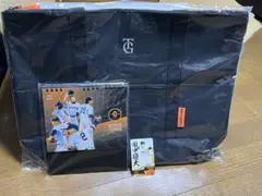 【新品未開封】クラブジャイアンツ スマートポケットトートバッグ カレンダー