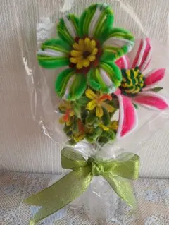 モールフラワー、鮮やかな色の花束 枯れない花