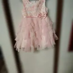 ピンク フリルドレス 花柄刺繍