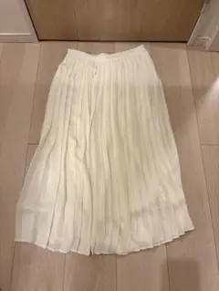 INGNIアイボリー プリーツスカート ひざ丈