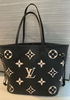 LOUIS VUITTON ロックミーカバ 一度使用のみ スカーフ無し - メルカリ