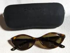 CHANELサングラス(レディース)のサムネイル