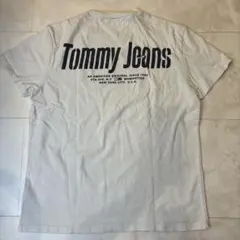 TOMMY JEANS トミーヒルフィガー ホワイト メンズTシャツ