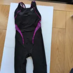 EllesseエレッセArenaスポーツ水着パープル/ブラック