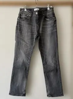 【23区DENIM 】デニム ジーンズ グレーのサムネイル