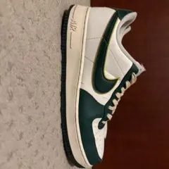 Nike Air Force 1 ホワイト/グリーン